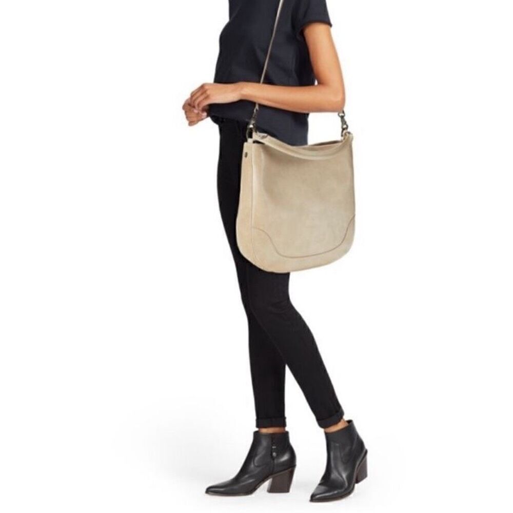 Frye Melissa Hobo Bag in Parchment
